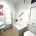 Guest house Escondite Con Terraza Compartida En La Azotea