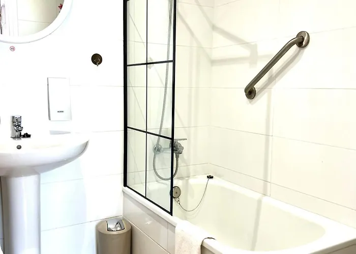 Escondite Con Terraza Compartida En La Azotea 3*
